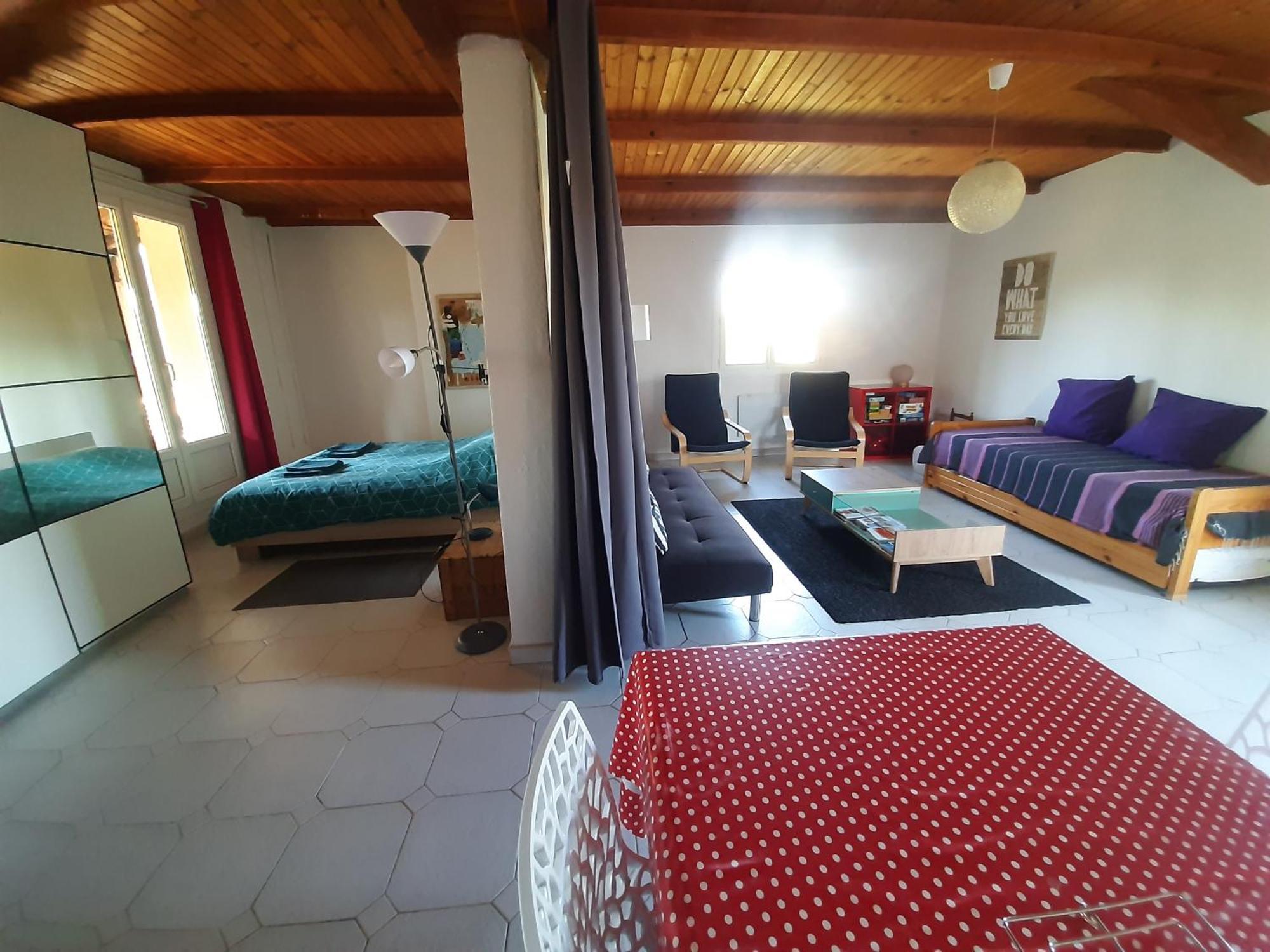 Appartement Avec Grand Jardin Et Parking, Uzès Extérieur photo